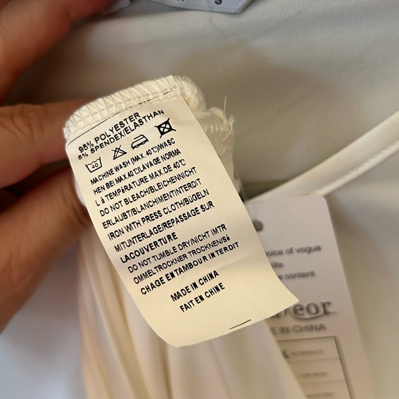 Meaneor Ivory Lace Top Size Small - Picture 4 of 4